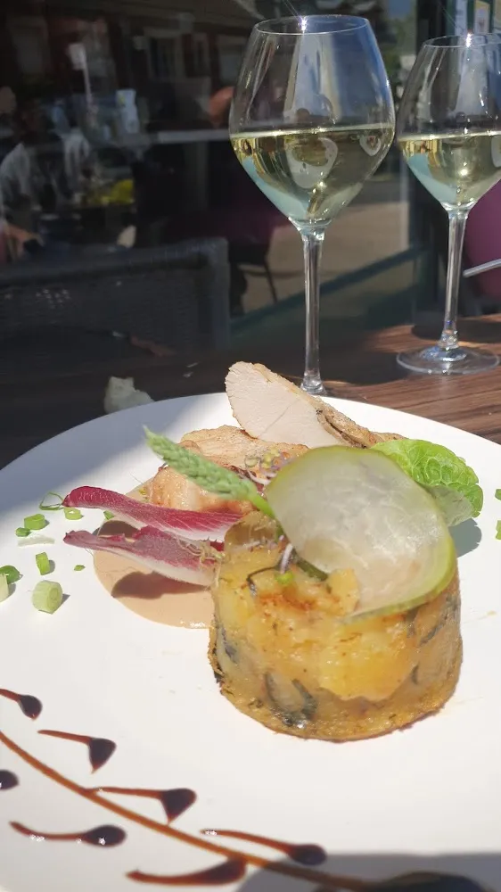 Suprême de Poulet À la Truffe